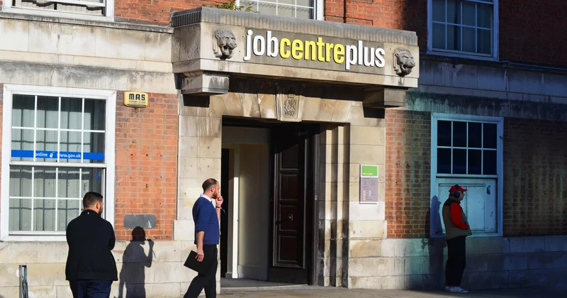 UK child workless households hit 1.22 million as experts warn of health crisis